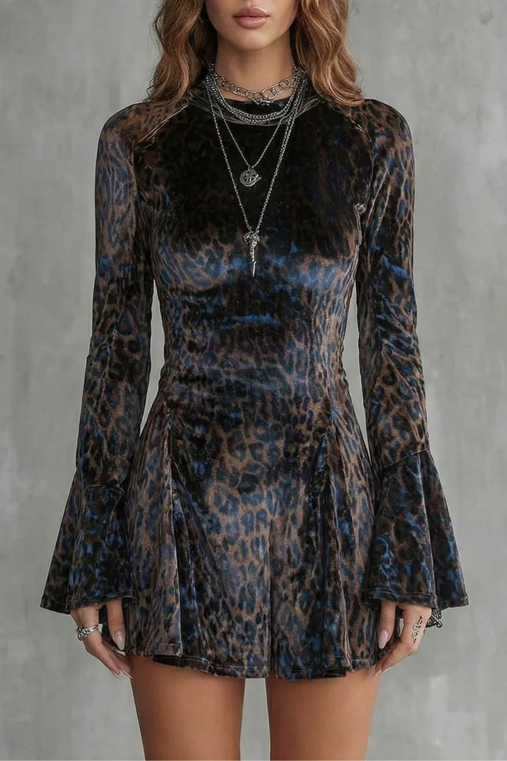 Bellanca – Flared sleeve – Leopard print mini dress