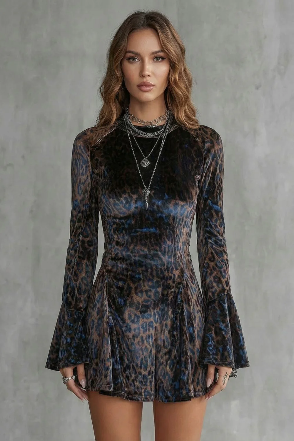 Bellanca – Flared sleeve – Leopard print mini dress - Image 2