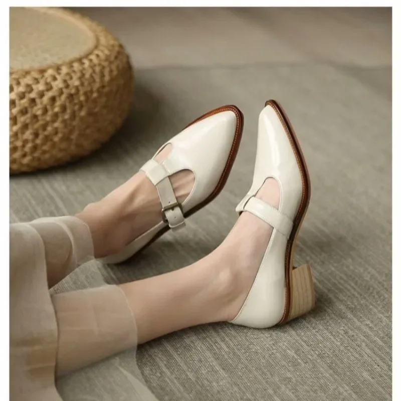 Bianca | Pointed Heels - Image 5