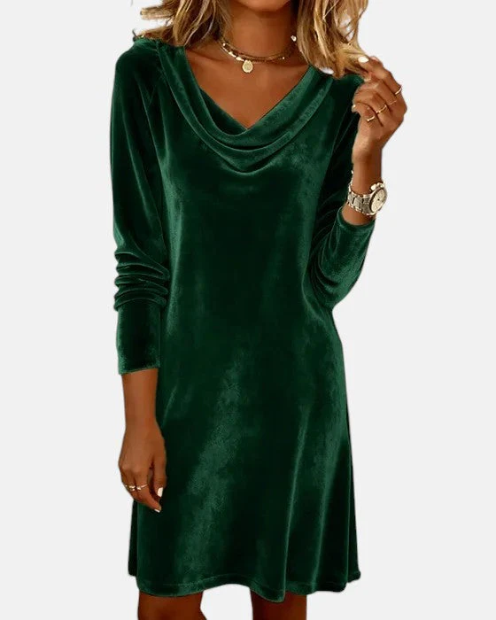 Celeste | Loose Fitting Velvet Dress - Image 8