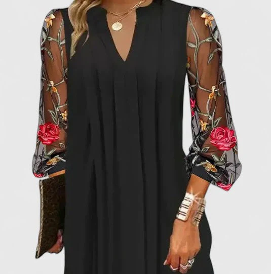 Donna | Sophisticated Mini Dress - Image 4