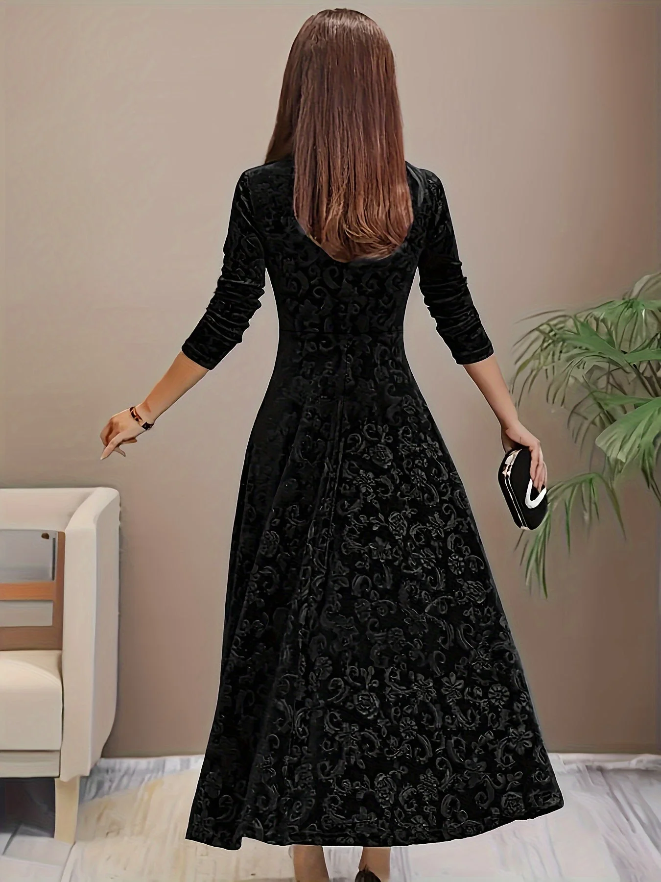 Dorothy | Elegant Patterned Maxi Dress - Image 12
