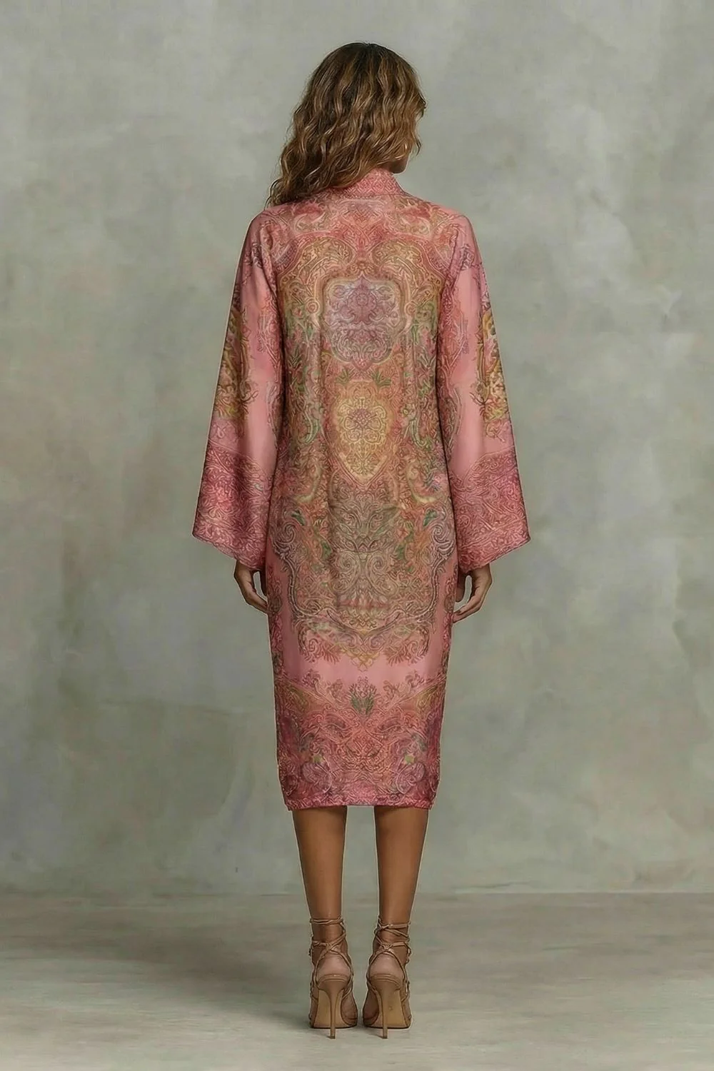 Marélienne – Baroque floral motif – Kimono midi dress - Image 3