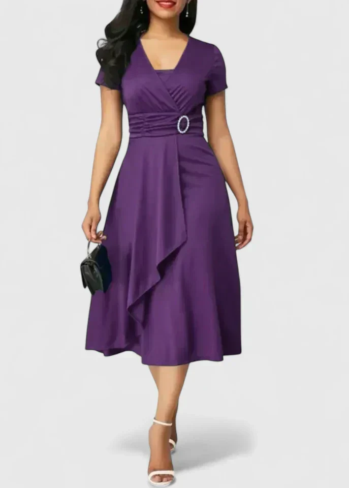 Melly – Timeless & Flattering Midi Dress - Image 8