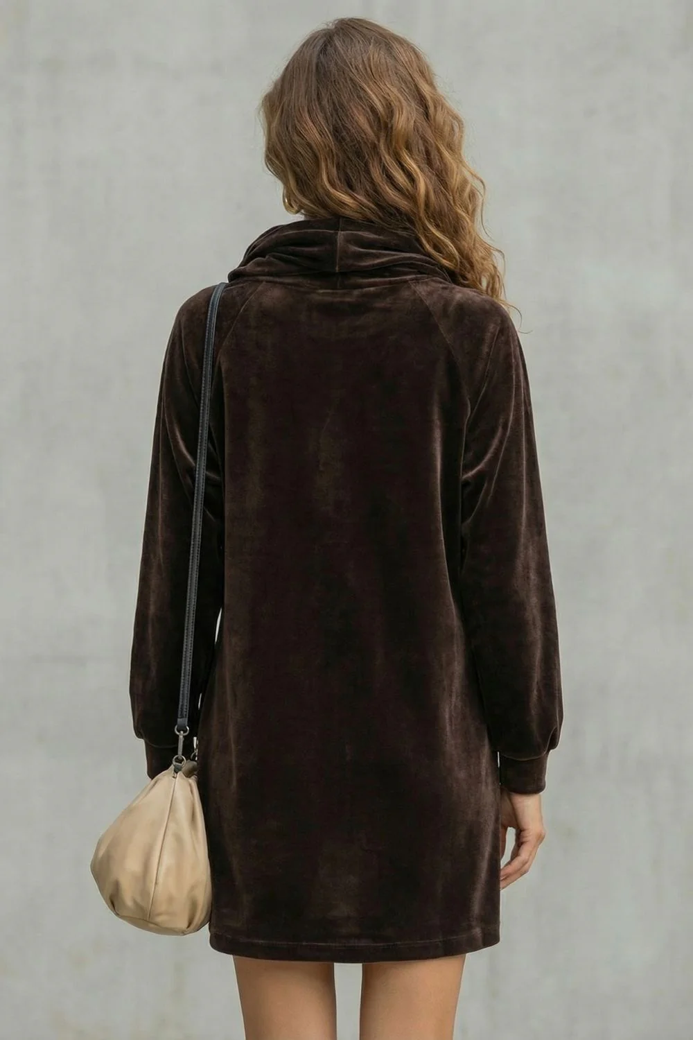 Moréna – Velvet drape comfort – Cowl neck mini dress - Image 4