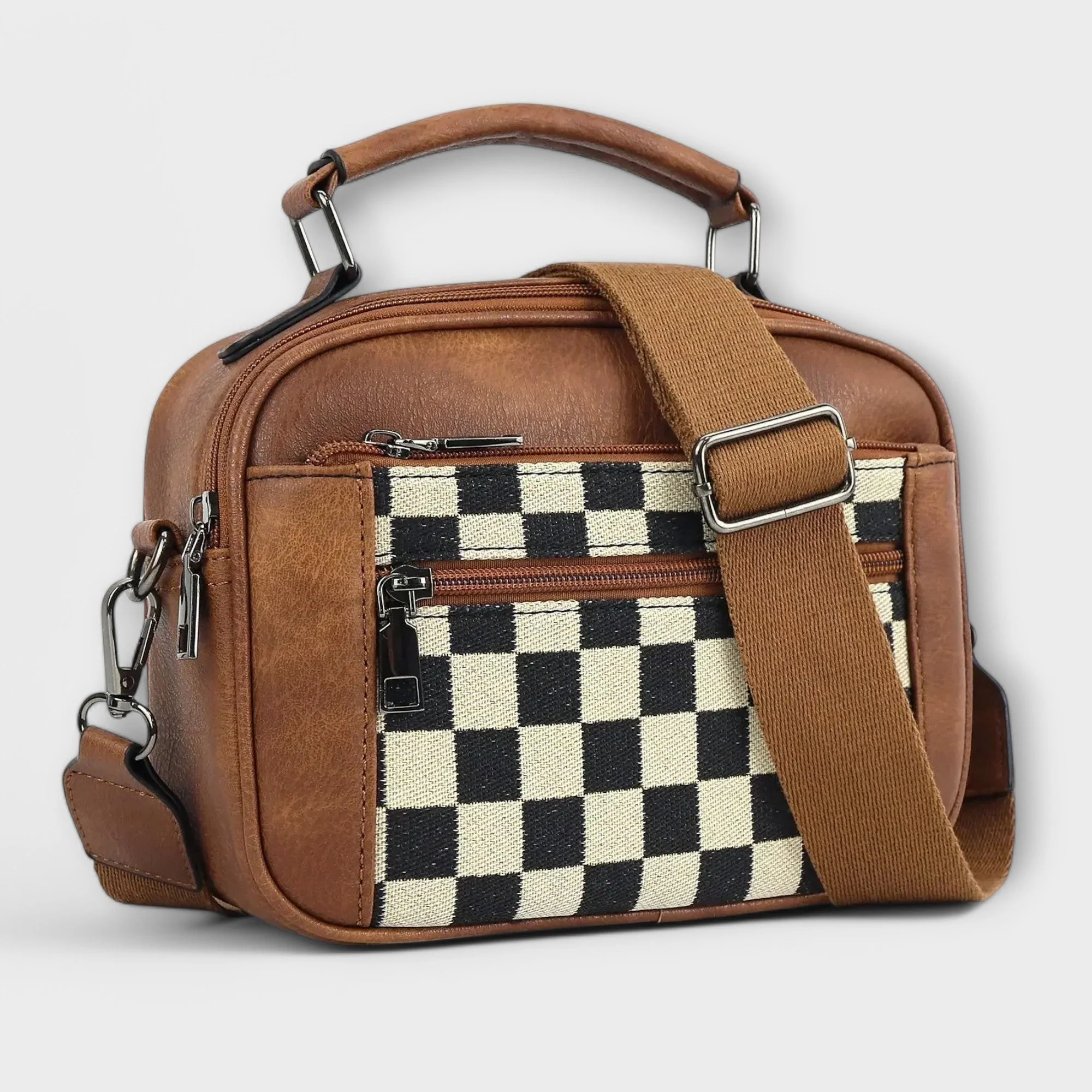 Olivia - ChessMate - Image 5