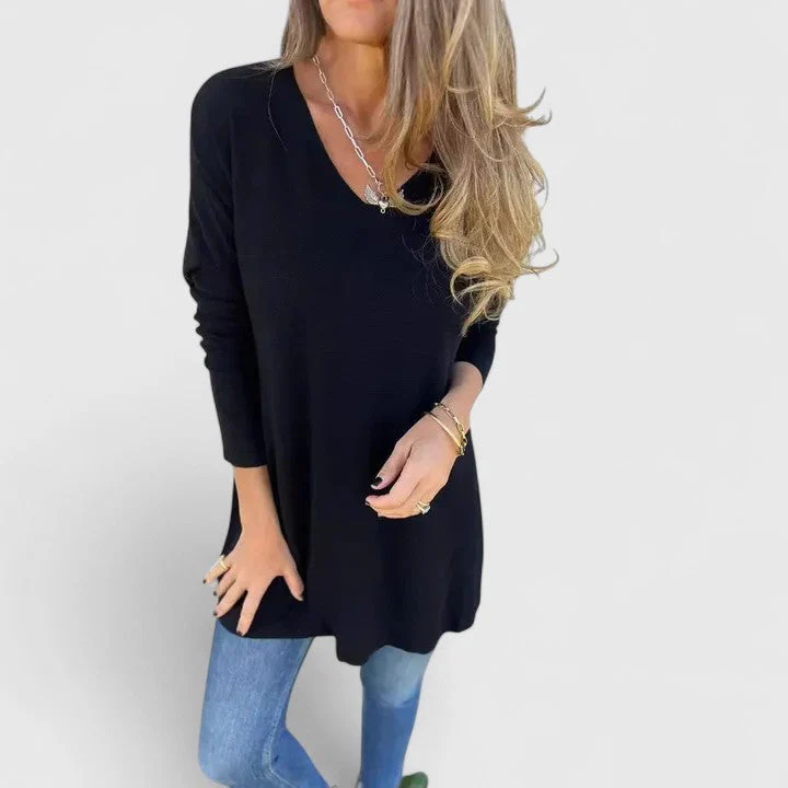 Taurenya | Comfortable Top - Image 3