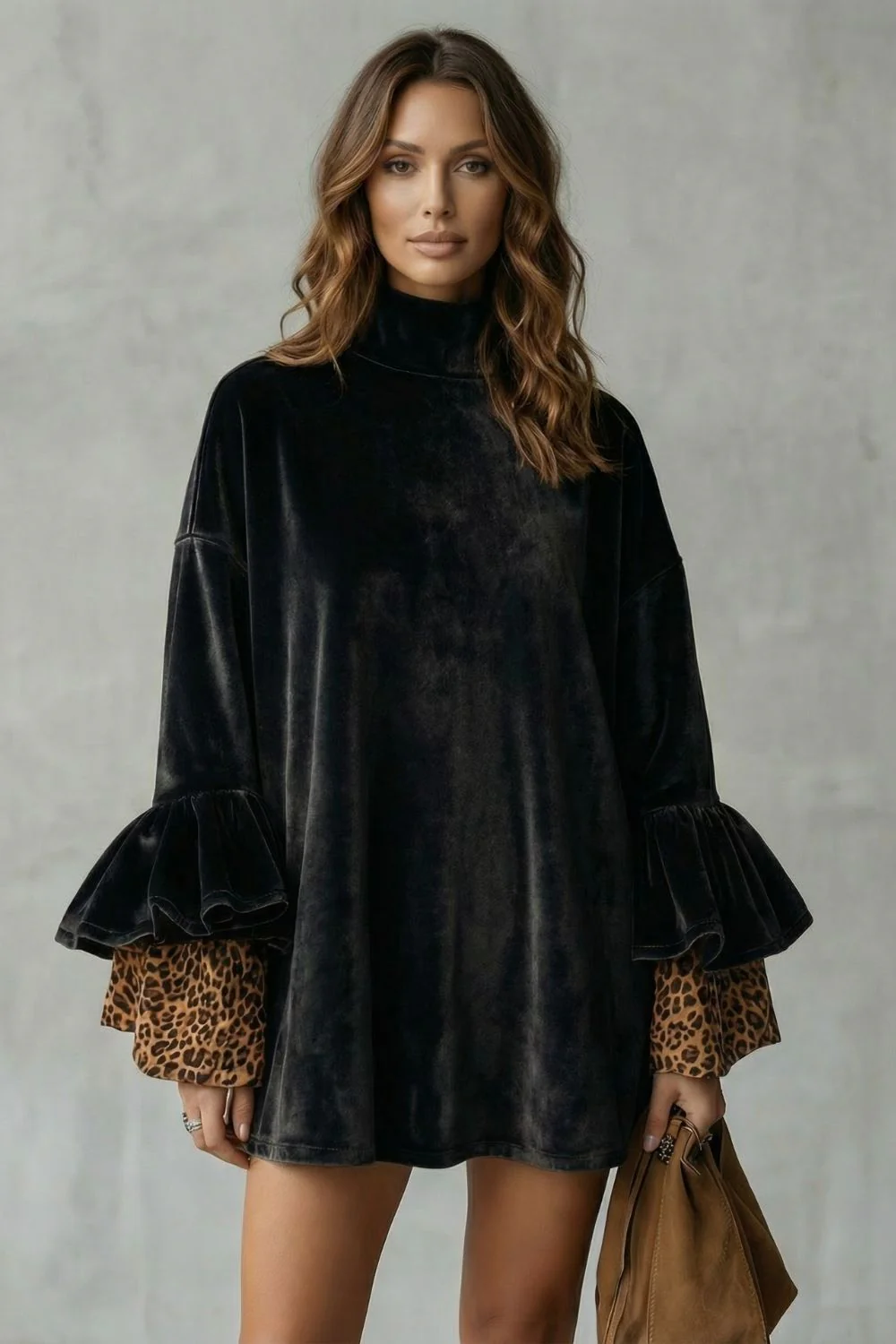 Velanique – Tiered sleeve detail – Velvet mini dress - Image 6